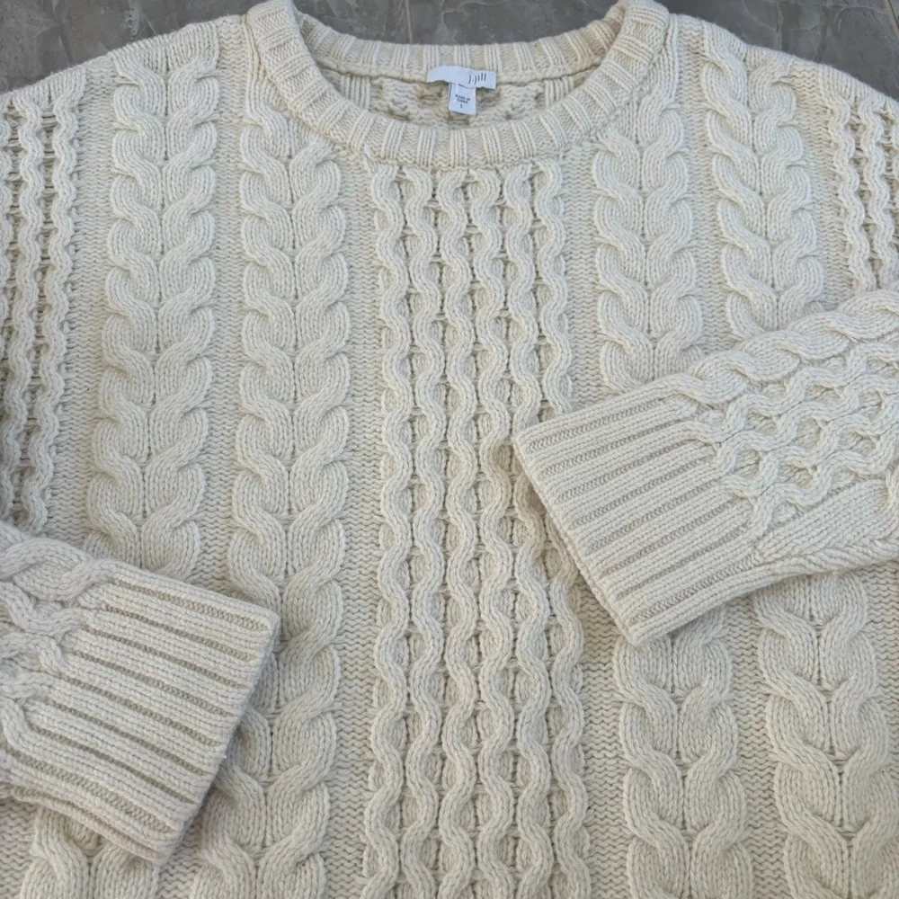 J. Jill Ivory Cream Cable Knit Lambswool Blend Fisherman Sweater Sz L Classic - Picture 4 of 10